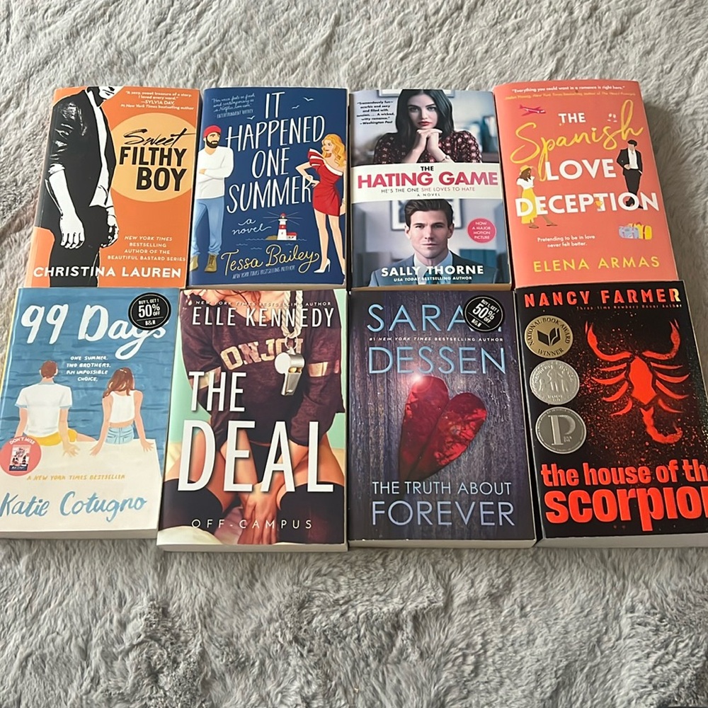 Miscellaneous 8 pack of books